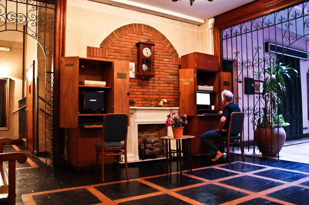 Hotel photo 2