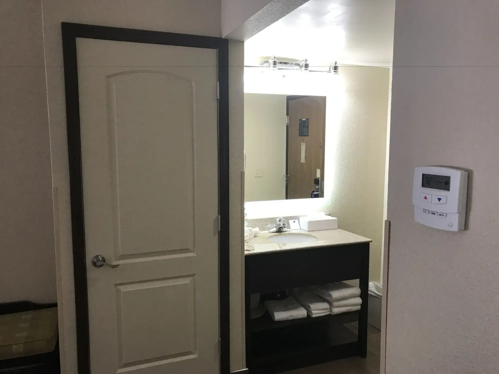 Holiday Inn Express London-I-70 - Général