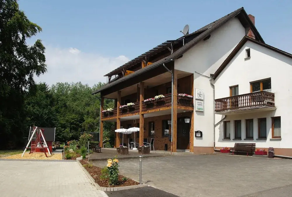 Gasthof Schumacher - Hotel Garni