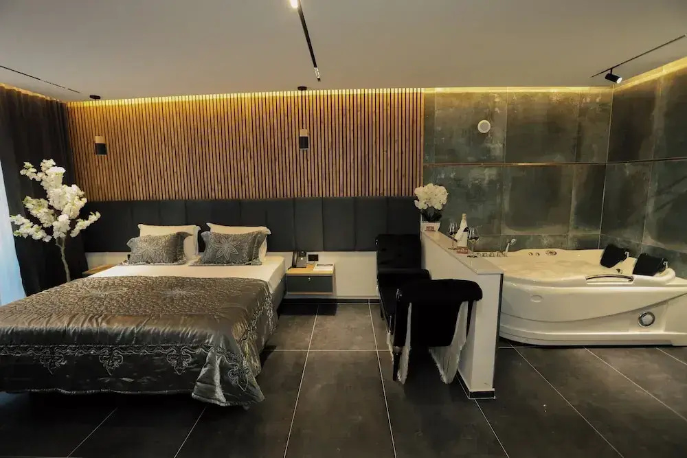 Hotel Luna