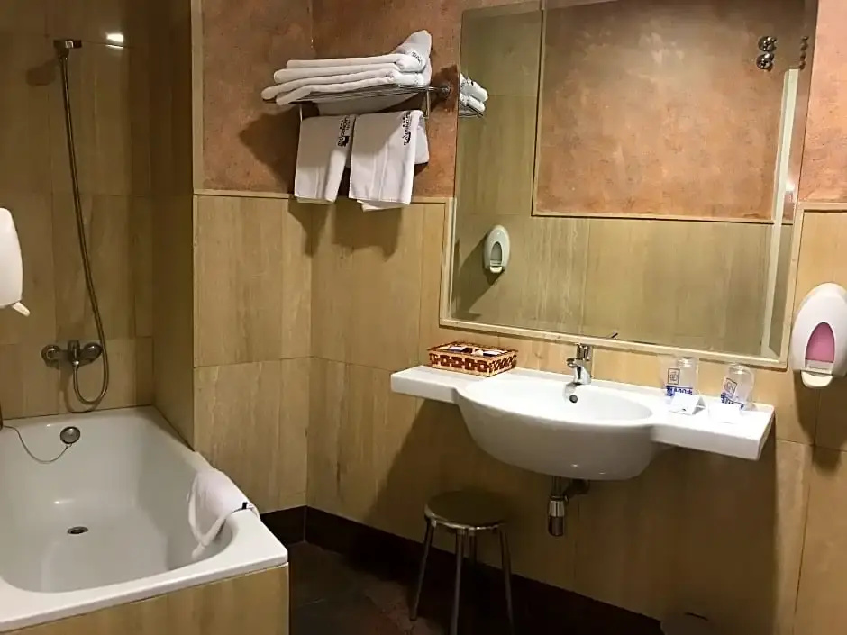 Hotel Alfonso VIII - Chambres