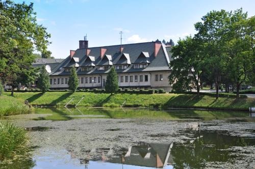 Zespół Hotelowo-Pałacowy Pałac Biesa