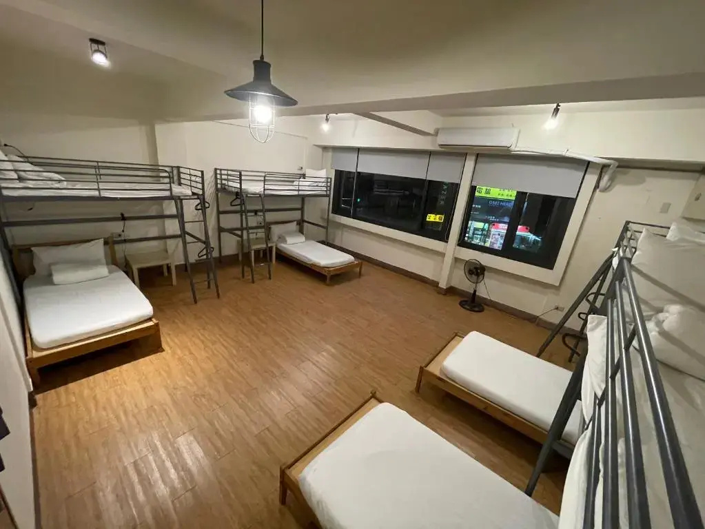Bed in Dorm