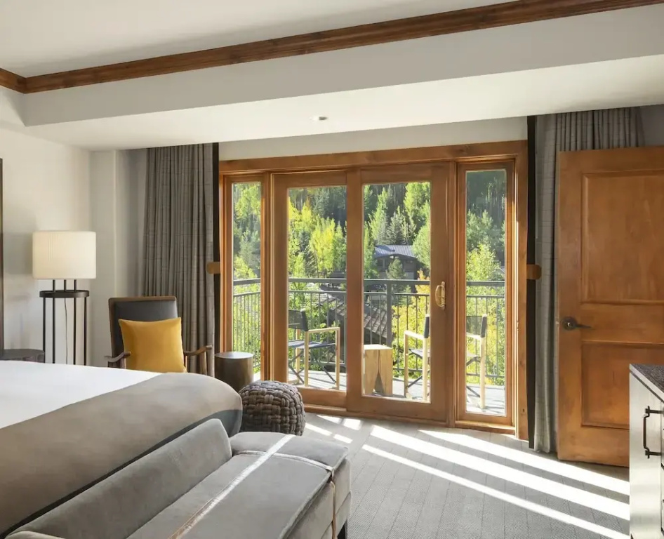 1 Bedroom Suite with balcony