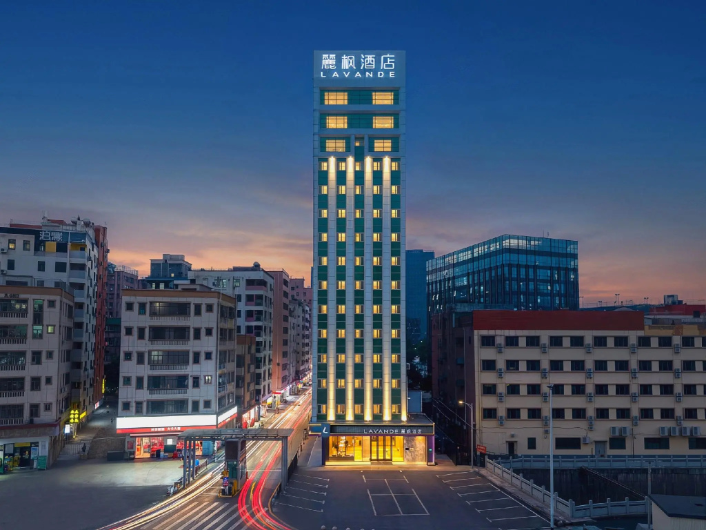 Lavande Hotel (Shenzhen North Railway Station, Gangtou Metro Station)
