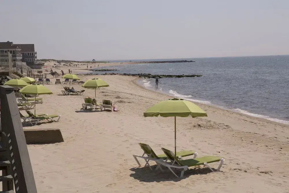 Beach & Waterfront