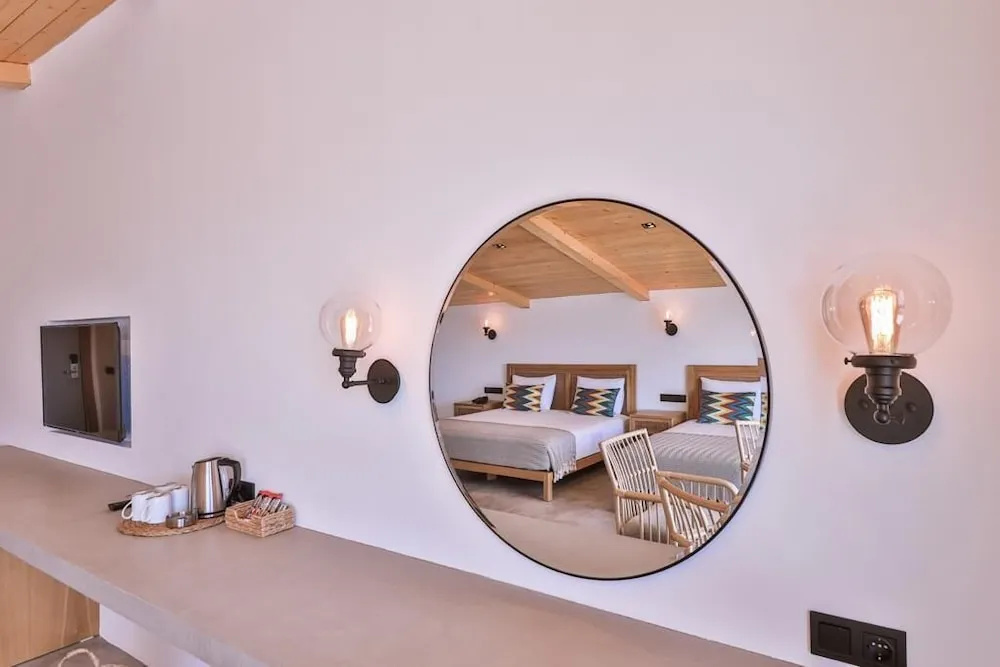 Carruba Boutique Hotel — 4