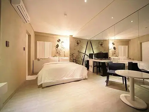 Royal Suite