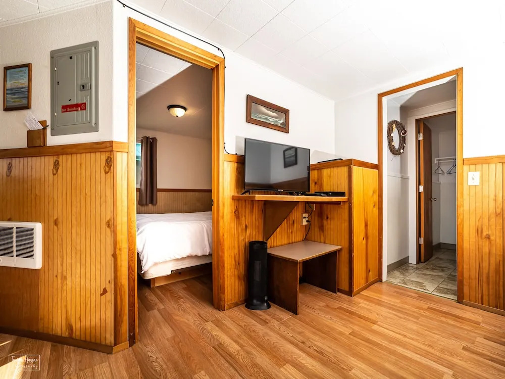 Oceanside Ocean Front Cabins by null