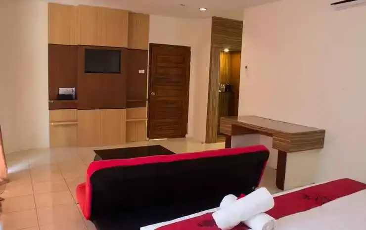 RedDoorz Premium near Anoi Itam Beach Sabang - фото 3