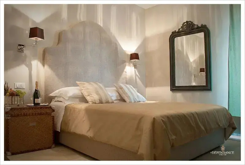 Classic Double room (full double bed)