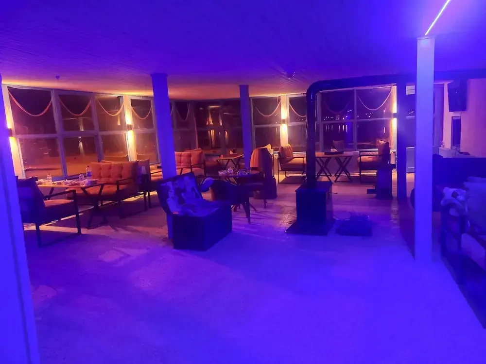 Hotel photo 11