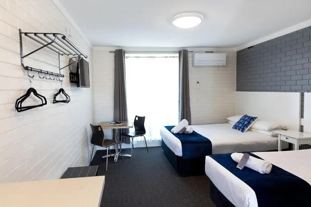 Superior Double room (full double bed)