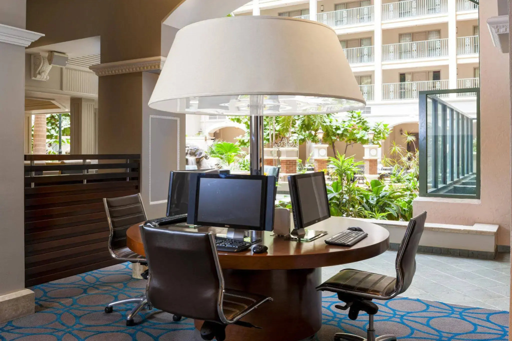Sheraton Suites Fort Lauderdale at Cypress Creek - Général
