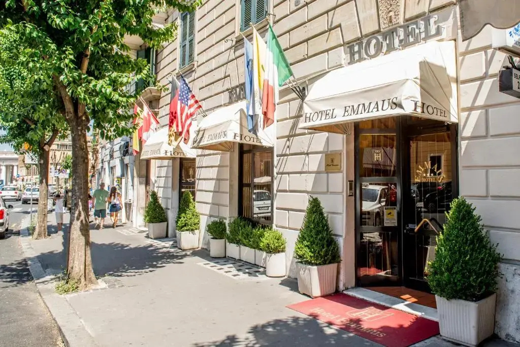 Hotel Emmaus 35