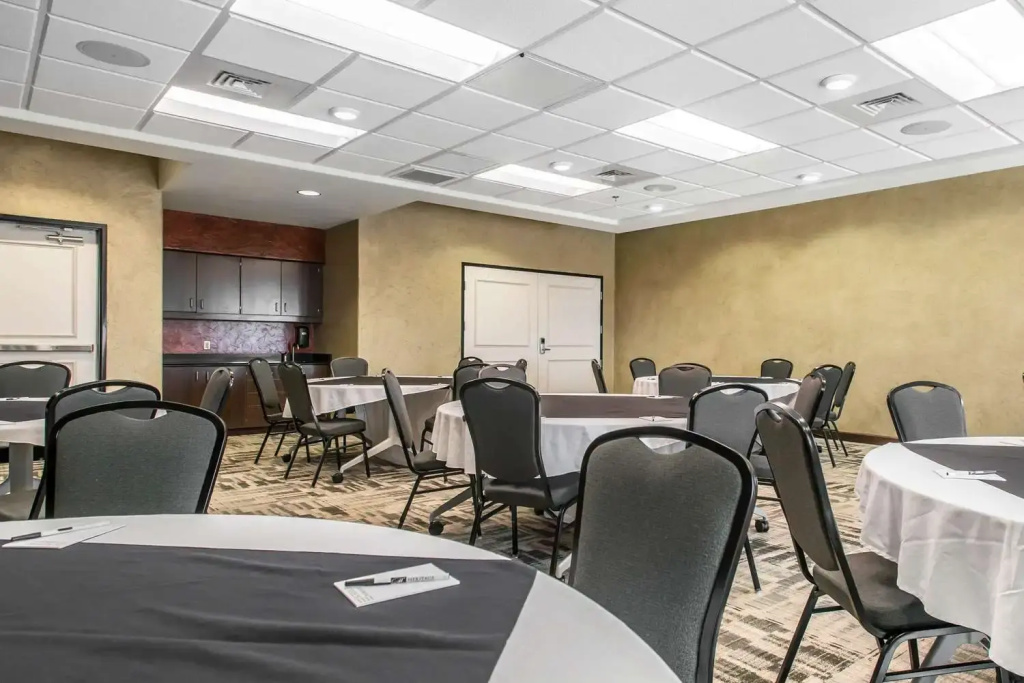 The Heritage Inn & Suites, Ascend Hotel Collection - Général