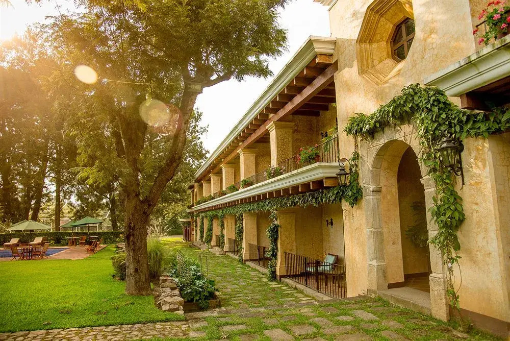 Filadelfia Coffee Resort & Tours