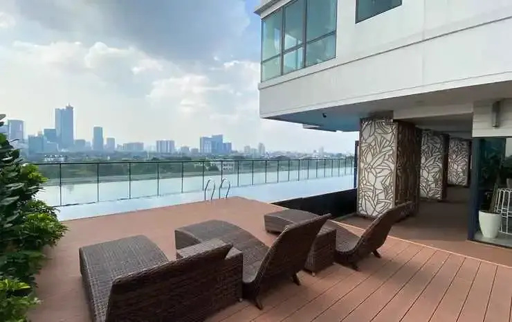 Comfortable and Stunning 2BR Samara Suites Apartment By Travelio