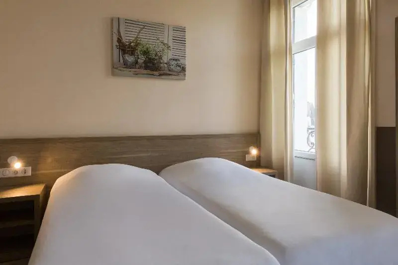 Hôtel Bristol Reims - Chambres