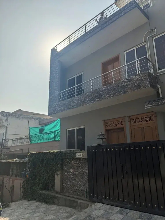 New Sunrise Guest House