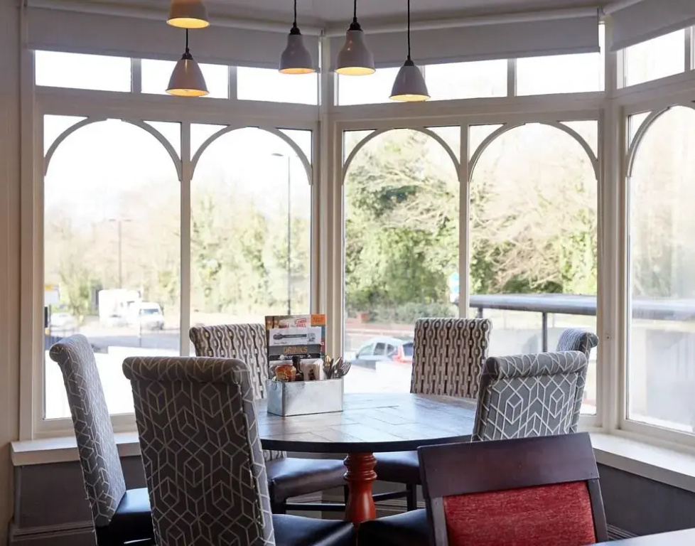 Corner House Hotel by Greene King Inns - Général