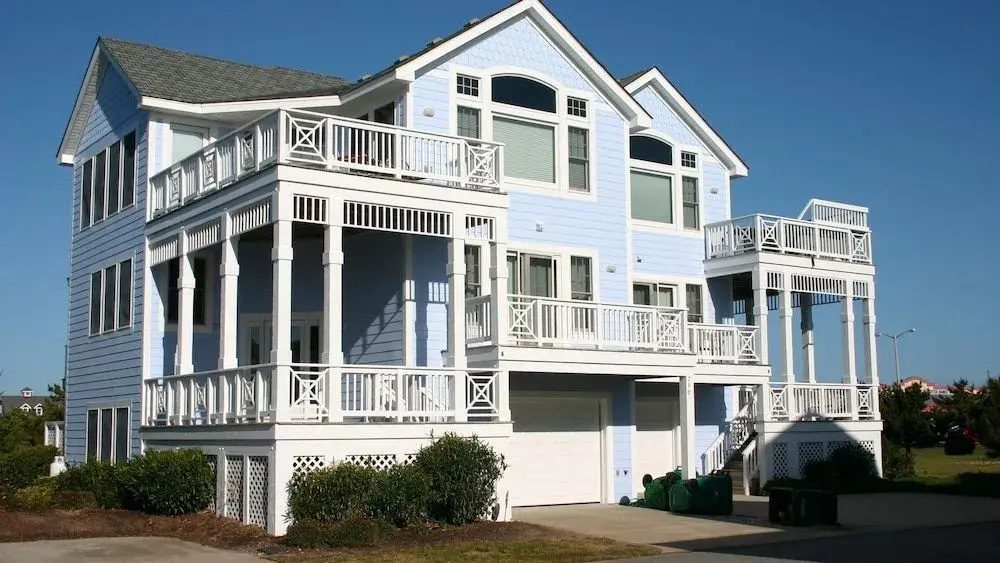 Green Grass & High Tides - 8 Br Home