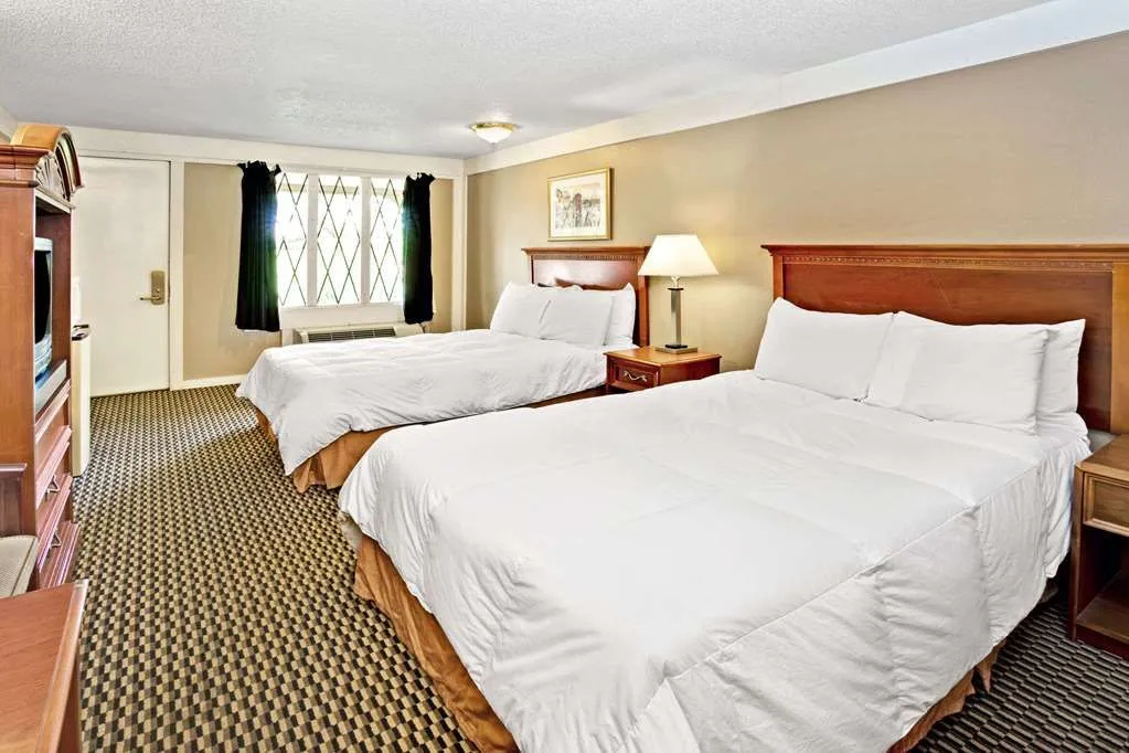 Exceed Inn Indianapolis Airport South — 5