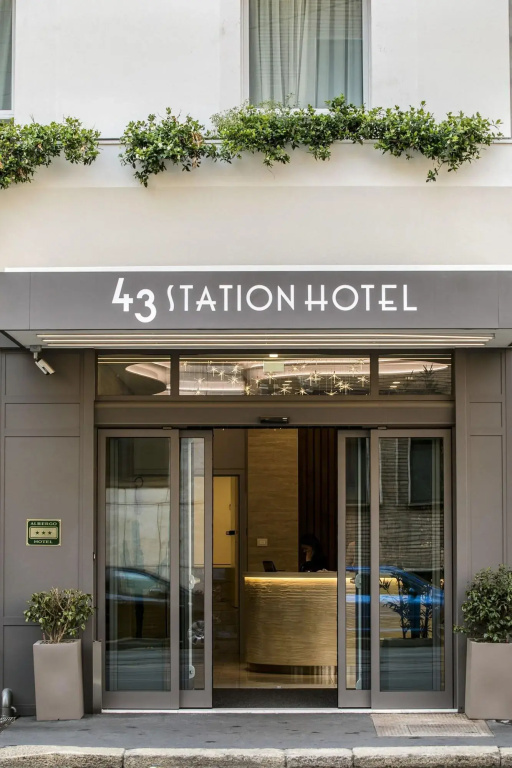 43 Station Hotel — фото