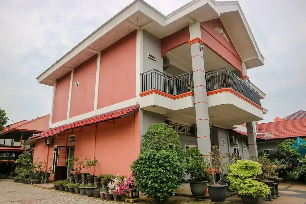 OYO 1156 Fanybella Homestay