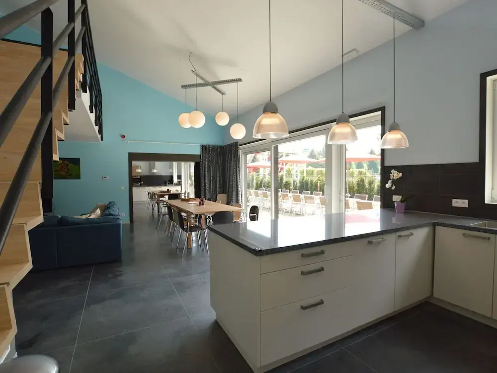 Luxurious Holiday Home with Swimming Pool in Hechtel-Eksel - фото 5