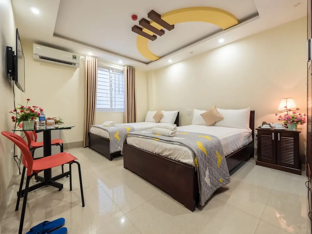 Deluxe Double room with city view (twin beds)