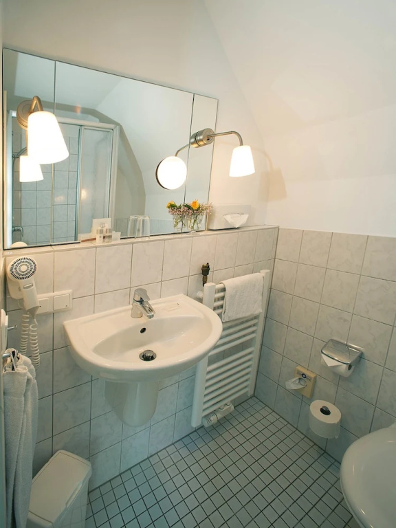 Standard Single room (single bed)