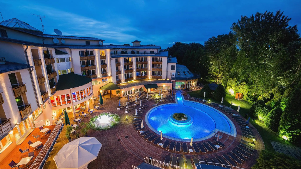 Lotus Therme Hotel & Spa - 4