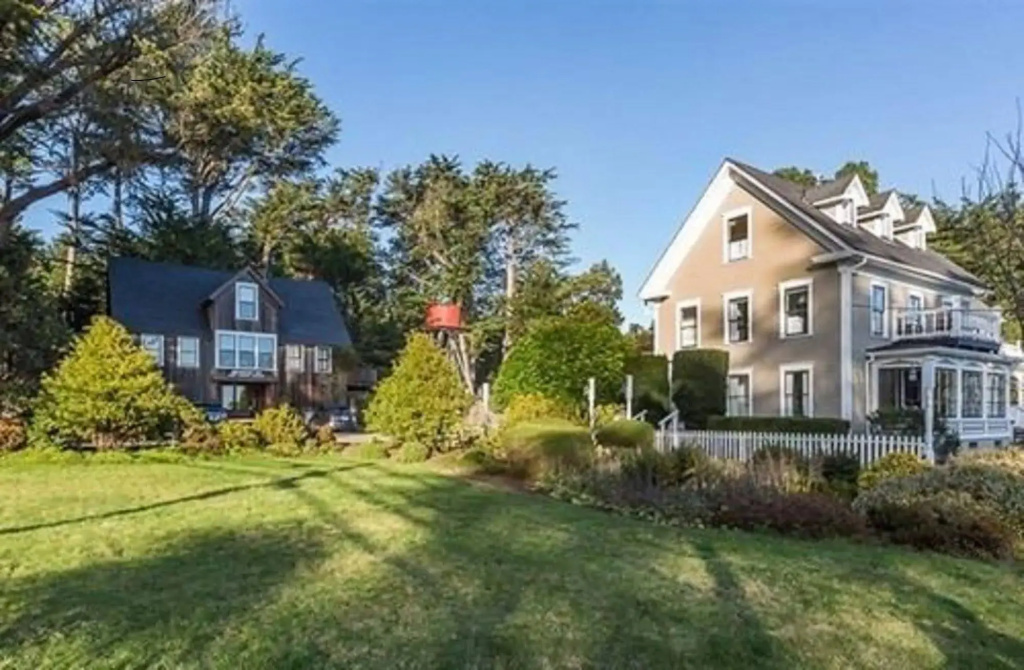 SCP Mendocino Inn and Farm