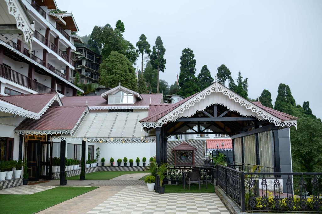 Istana Resort & Spa, Darjeeling image