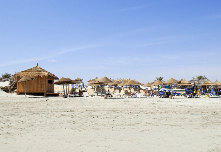 Beach & Waterfront