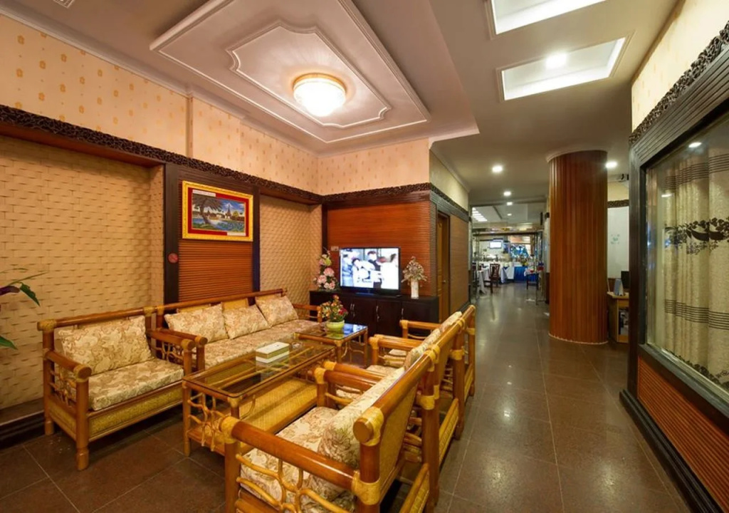 Taw Win Myanmar Hotel