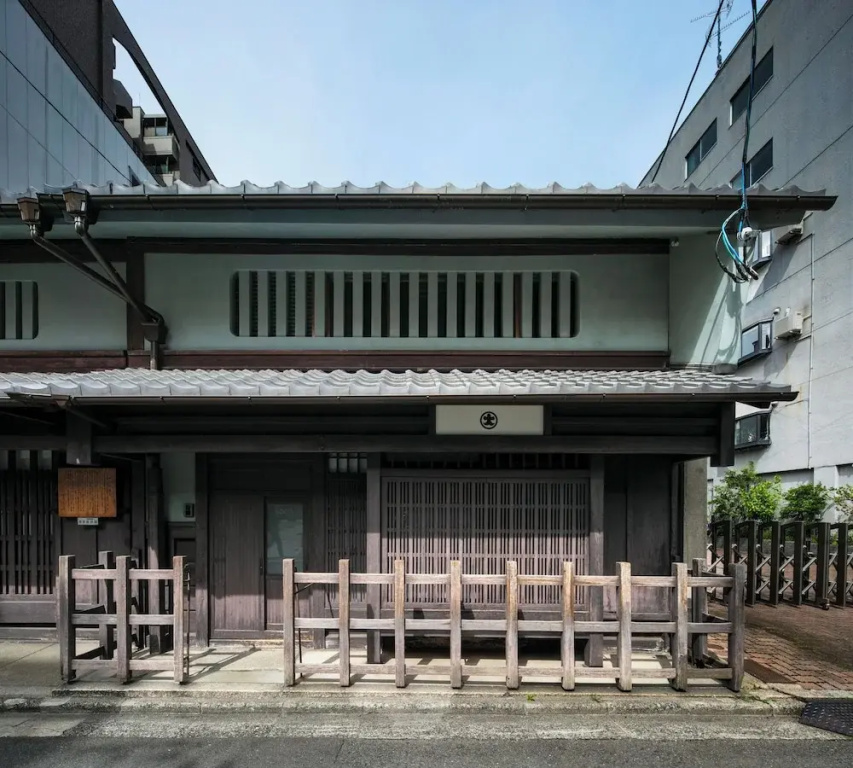 Nagaeke Residence