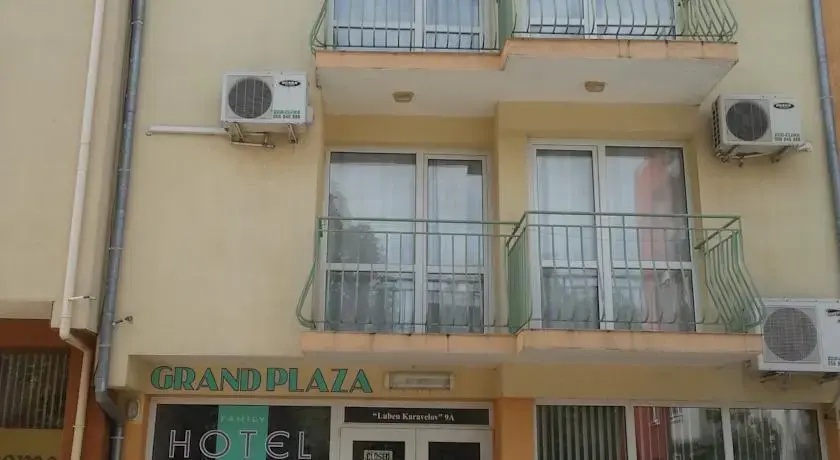 Grand Plaza Family Hotel