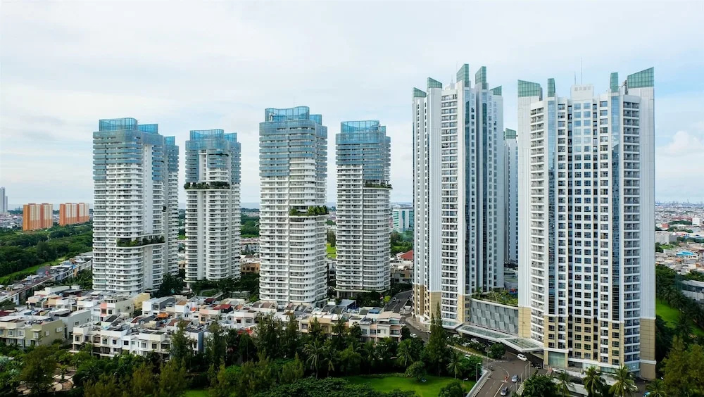Exclusive 2BR Springhill Terrace Residences