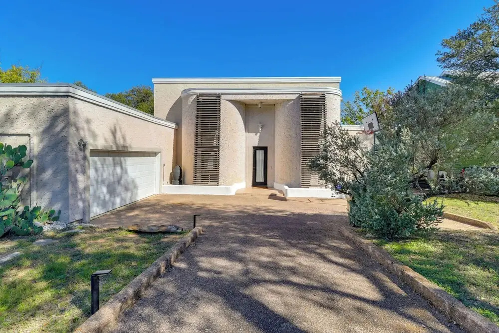 Waterfront Lake Travis Luxury Home w/ Large Deck!