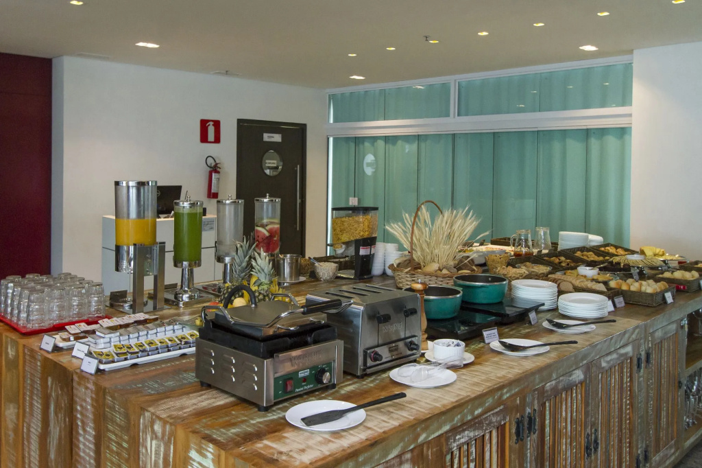 Esuites Virginia Luxemburgo BH - Général