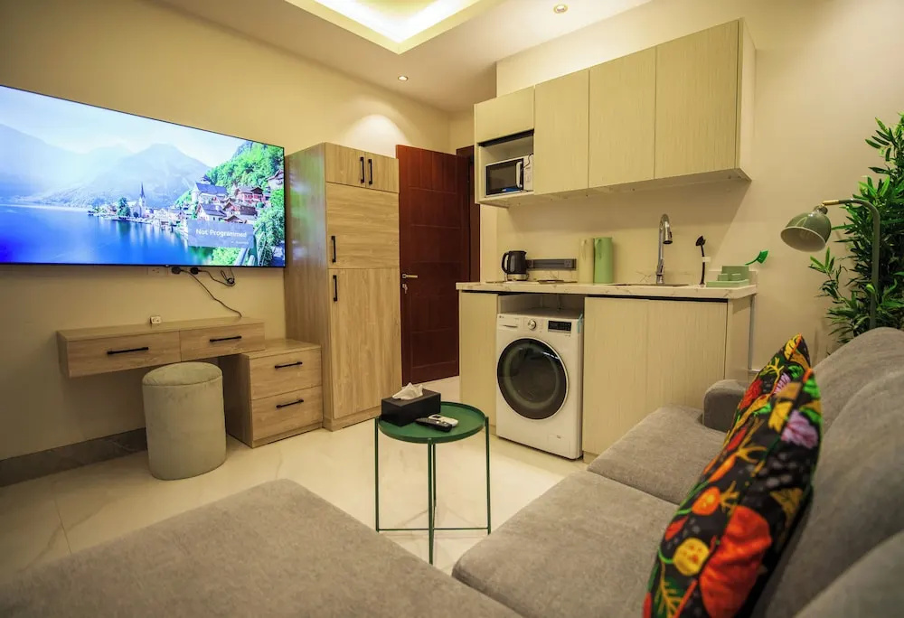 Elite One-Bedroom Apt AlRimal-3 — фото