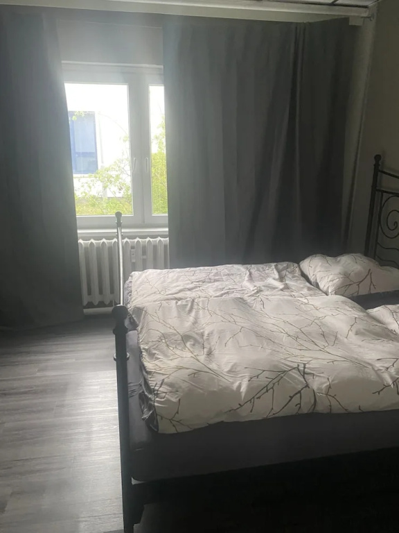 Deluxe Double room (full double bed)