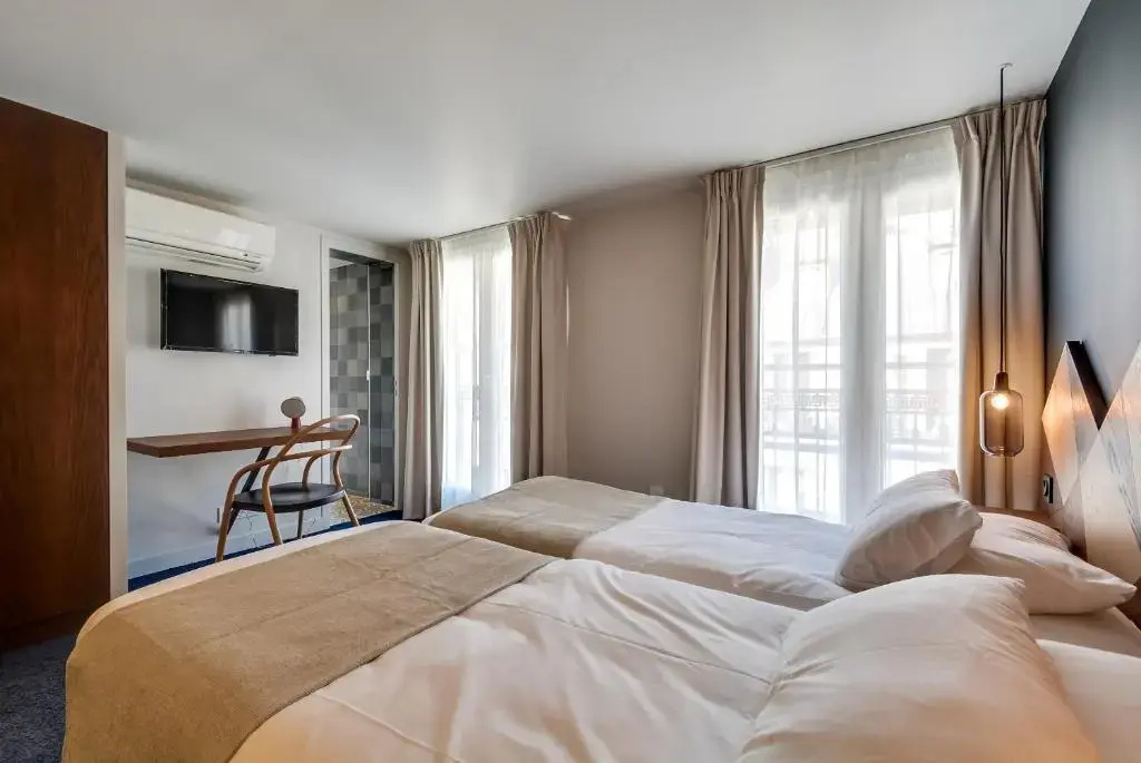 Double room (twin beds)