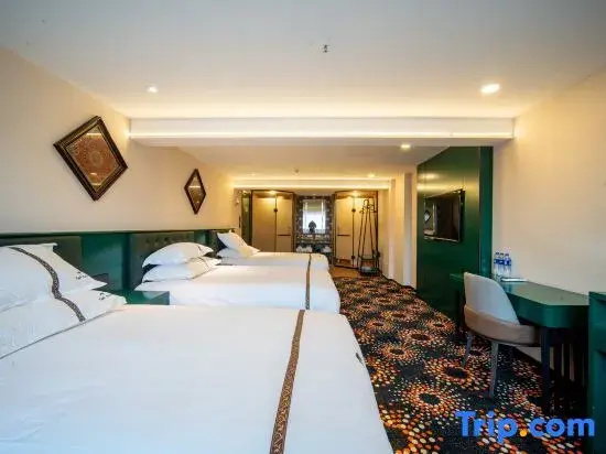 Deluxe Triple room