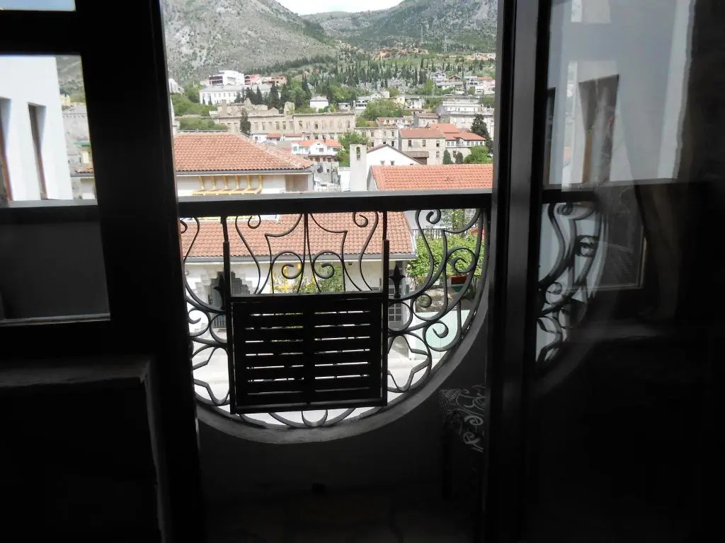Standard Triple room with balcony