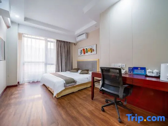 Business Double room (full double bed)