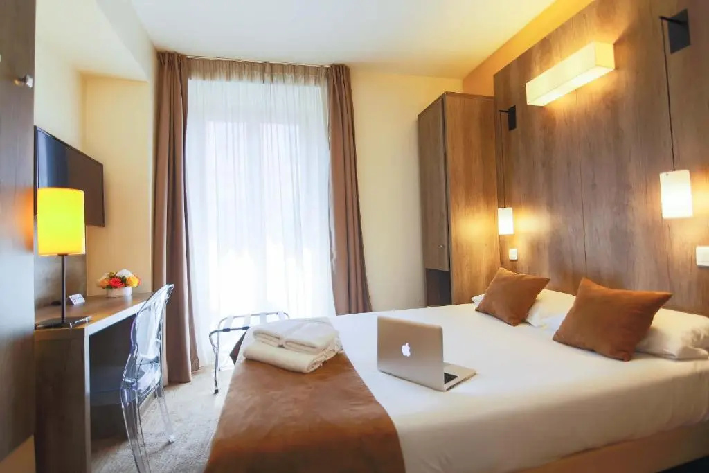 Hotel De Kent — 4