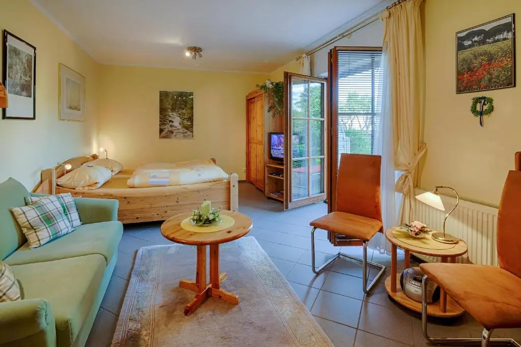 Gesund Wohnen Ferienwohnung/Apartments - Chambres